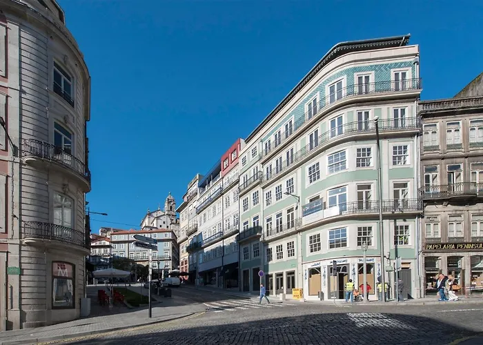 Lovelystay - Sao Domingos Apartment